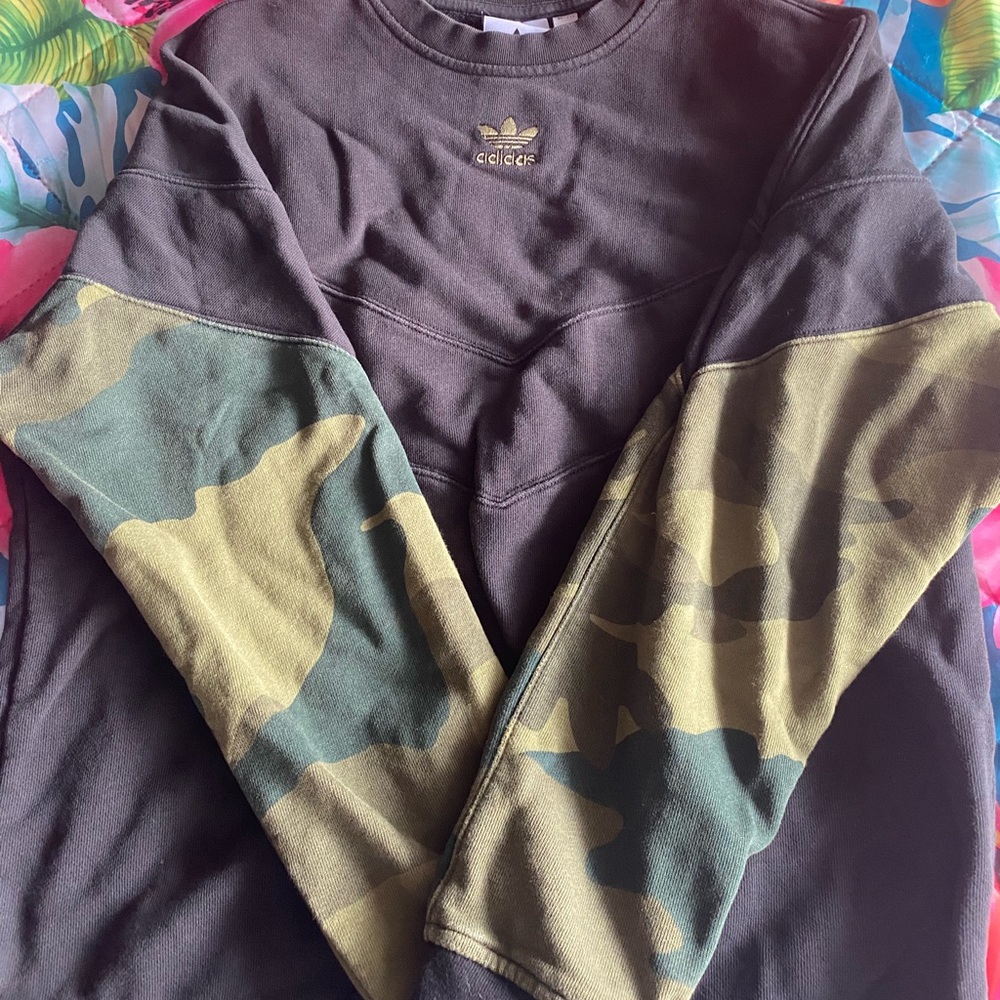 Adidas - Picture 2 of 2